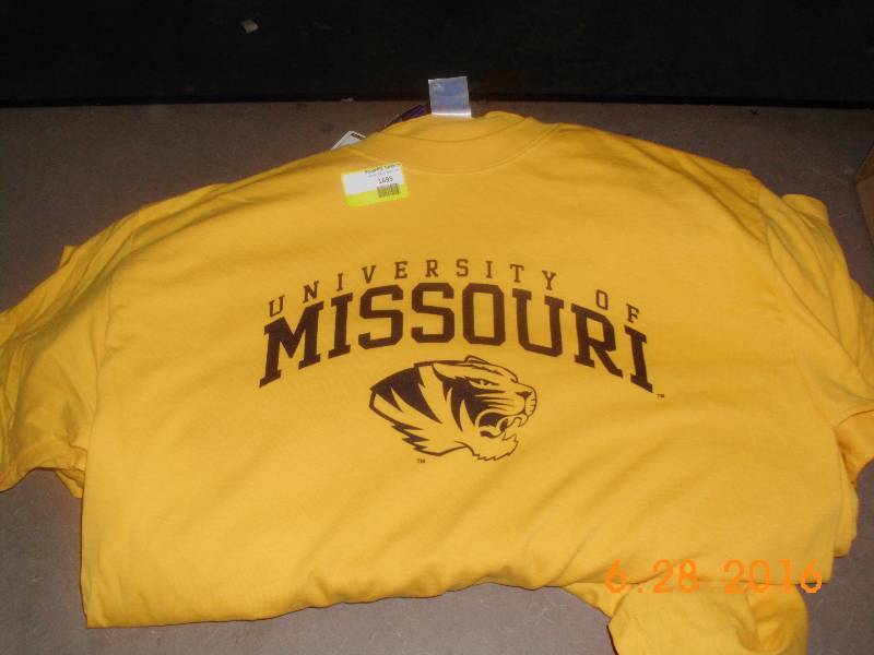 lot 1695 image: Gold Size Large MU Shirt Qty 12