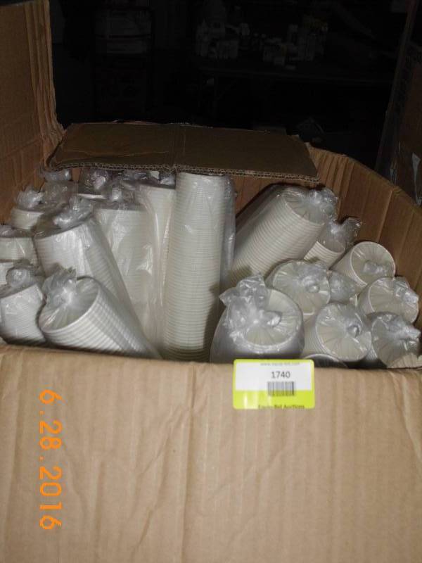lot 1740 image: 5,000 Small Medline Green Smart Cold Cups