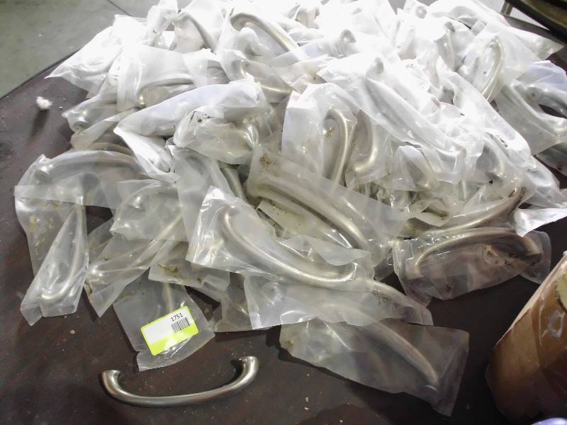 lot 1751 image: Stainless Steel Handles