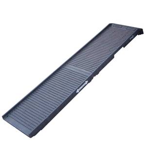 lot 26162 image: PetSTEP folding pet ramp