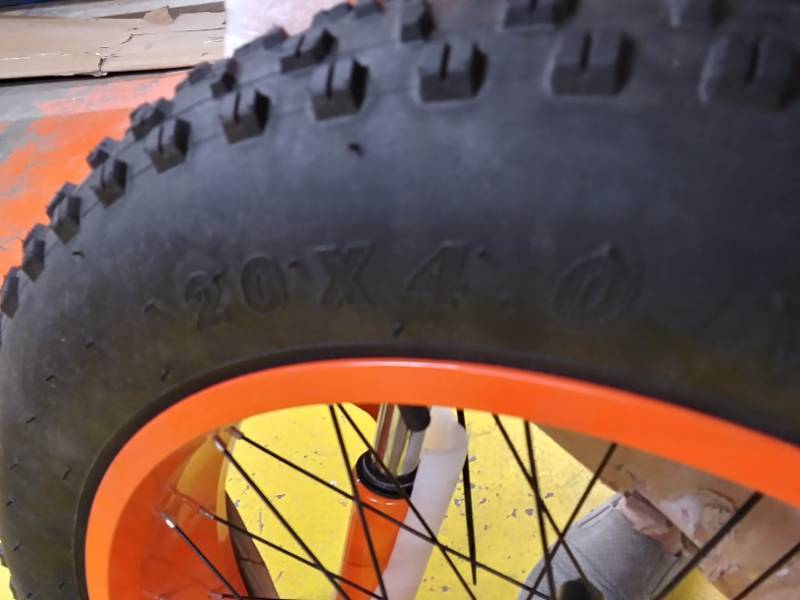 Beinaiqi Cavalier Fat Bike Orange A1 Topeka Presents As the