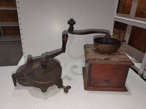 lot 1099 image: Antique bench grinder and coffee grinder