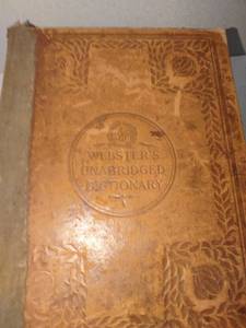 lot 1101 image: Websters antique unabridged dictionary copyright 1903