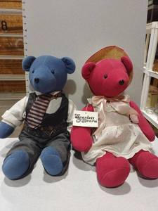 lot 1109 image: Scarlett O Beara bears