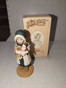 lot 1121 image: Jan Hagara limited edition Noel figurine with c.o.a. and box