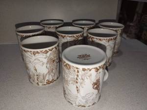lot 1158 image: Wild Habitat exclusive design by the Shefford Co coffee mugs