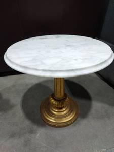 lot 1188 image: Marble top table 16 x 18 x 18 in