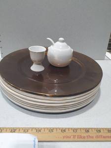 lot 2007 image: 8 Chargers 6 White and 2 Bronze. With 2 Porcelain Dishes. One is a sugar dish the other egg holder.