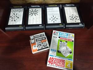 lot 4031 image: Crossword companions with refills