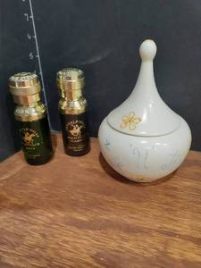 lot 6012 image: Polo cologne with jewelry holder with cuff links