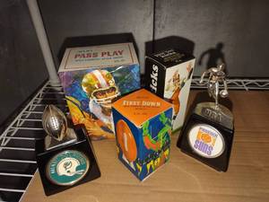 lot 3028 image: Avon decanters football and basketball