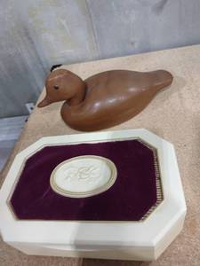 lot 3062 image: Avon decanters and perfumes