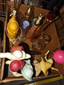 lot 3121 image: Avon empty bottles