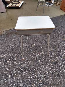 lot 853 image: vintage school desk metal and wood no chair