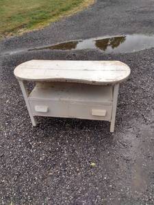lot 857 image: vintage homemade dressing table no skirt 48 in wide 18 in deep 28 in tall