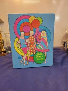 lot 3449 image: vintage Barbie doll case