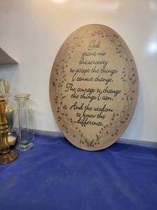 lot 3453 image: God Grant me the Serenity plaque