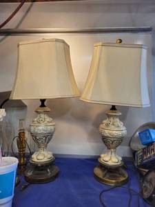 lot 3468 image: Pair of vintage ceramic lamps