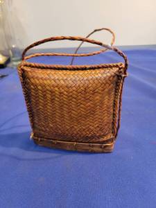 lot 3565 image: Handbag