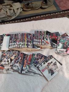 lot 4003 image: mixed 2017 Topps baseball