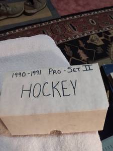 lot 4007 image: 1990-1991 pro set series 2 hockey