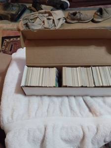 lot 4014 image: large box of mixed baseball mixed companies and dates