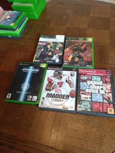 lot 4033 image: 5 mixed games xbox and playstion2  Includes Halo 2 and Grand theft auto3