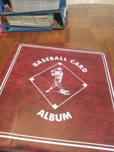 lot 4041 image: binder with 1991 Pacific football cards 1 through 550
