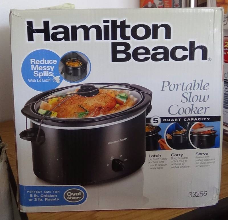 lot 4062 image: Hamilton Beach Portable Slow Cooker, 5-Quart
