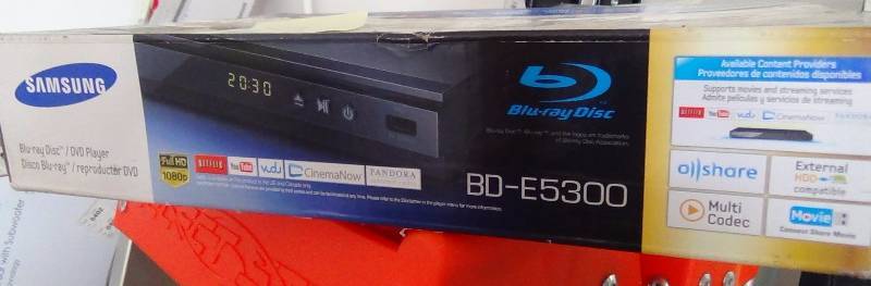 2012 Blu-ray Disc Player E5400 Series Owner