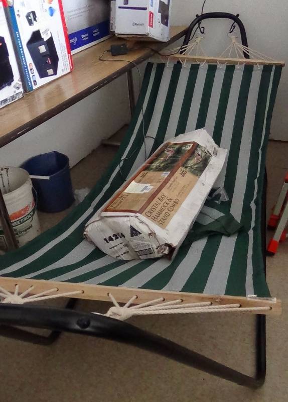 lot 4137 image: Texsport HammockStand Crystal Bay Combo (IN BOX)