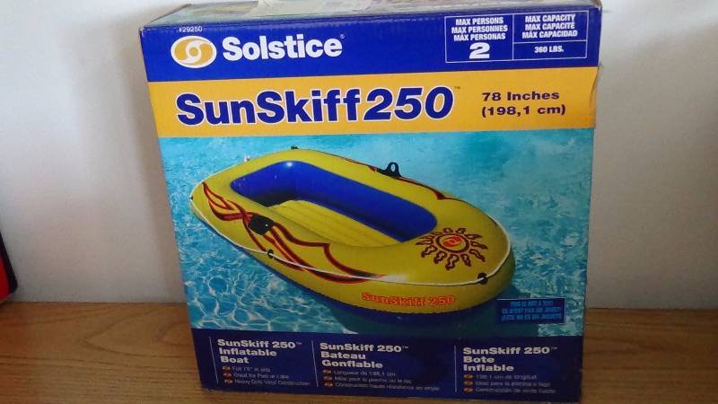 lot 4014 image: Solstice SunSkiff 2-Person Boat