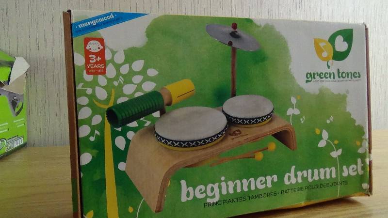 lot 2742 image: Green Tones Beginner Drum Set