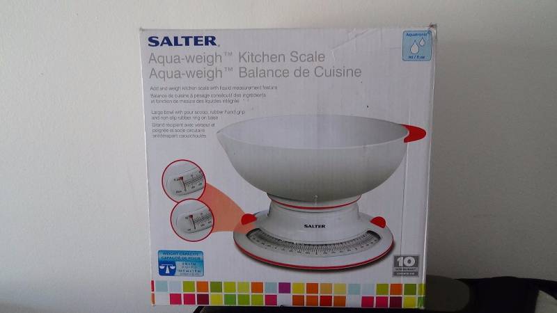 lot 4156 image: Salter Aqua Weigh Mechanical Scale White 4kg