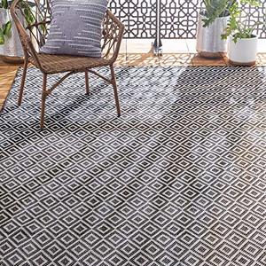 lot 3660 image: Home Dynamix Tripoli Lydia Modern IndoorOutdoor Area Rug, CharcoalCream, 37x52 Rectangle