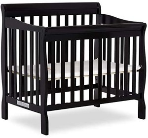 lot 3738 image: Dream On Me Aden 4-in-1 Convertible Mini Crib in Black