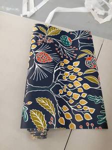 lot 47766 image: NuWallpaper NU3038 Groovy Garden Navy Peel & Stick Wallpaper