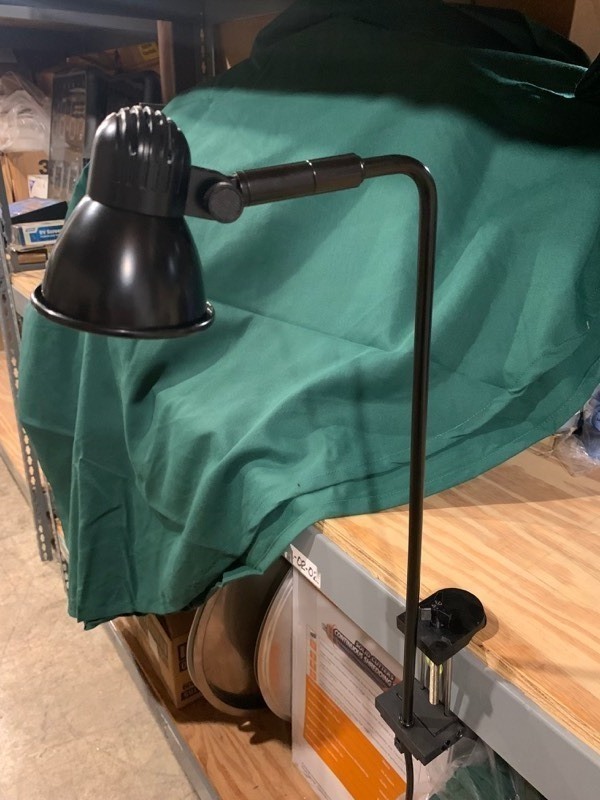 lot 136 image: 5 Black Clamp On 2 Pin LED Bulb Light Fixture