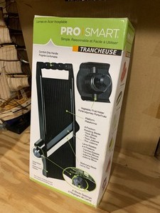 lot 70 image: New Pro Smart Slicer
