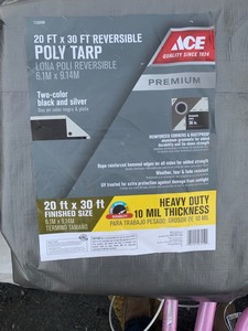 lot 116 image: New 20x30 Reversible Tarp