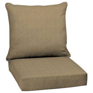 lot 1629 image: Arden Selections Tan Hamilton Olefin 24 x 24 in. Outdoor Deep Seat Cushion Set