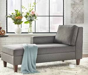 lot 1634 image: Ginger Storage Chaise - Buylateral