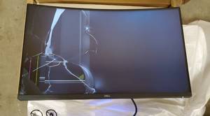lot 11099 image: Dell Curved Gaming Monitor 27 Inch Curved Monitor with 165Hz Refresh Rate, QHD (2560 x 1440) Display, Black - S2722DGM