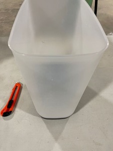 lot 54965 image: plastic trash can