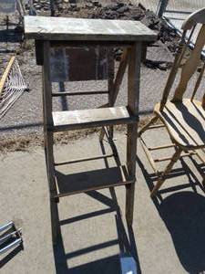 lot 1681 image: Wooden step ladder