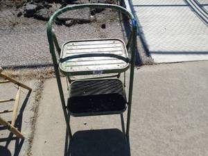 lot 1683 image: Metal folding step stool