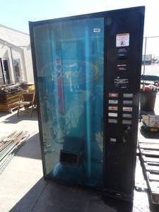 lot 1743 image: FORD 10 select pop machine w dollar changer & coin mech