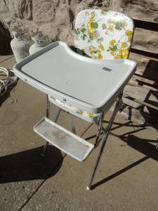 lot 1818 image: Vintage folding high chair