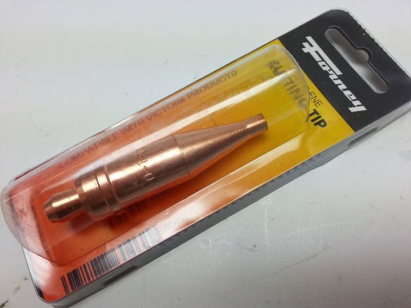 lot 1932 image: New in the package Forney 60462 Cutting Tip, Heavy Duty, Victor Style Oxygen Acetylene, Size 0 0-1-