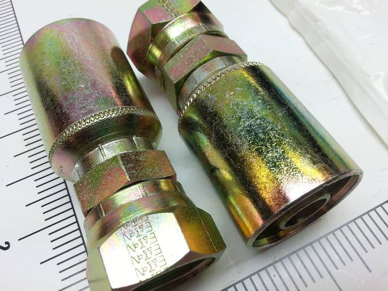 lot 1949 image: New pair of Eaton Industrial hose end fittings # 43012U-612R12 Sprl Str F SAE37 Swivel